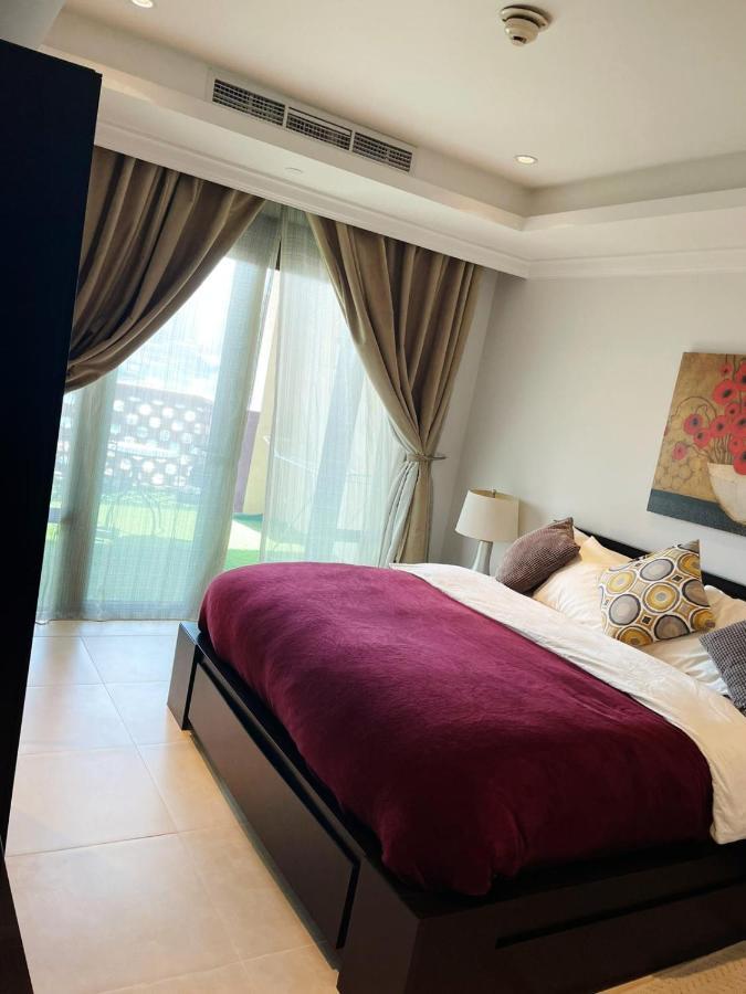 Luxury 2 Bedroom Apt In The Pearl With Marina View ドーハ エクステリア 写真