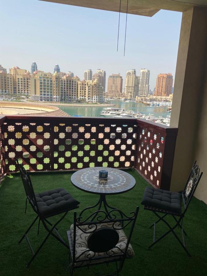 Luxury 2 Bedroom Apt In The Pearl With Marina View ドーハ エクステリア 写真